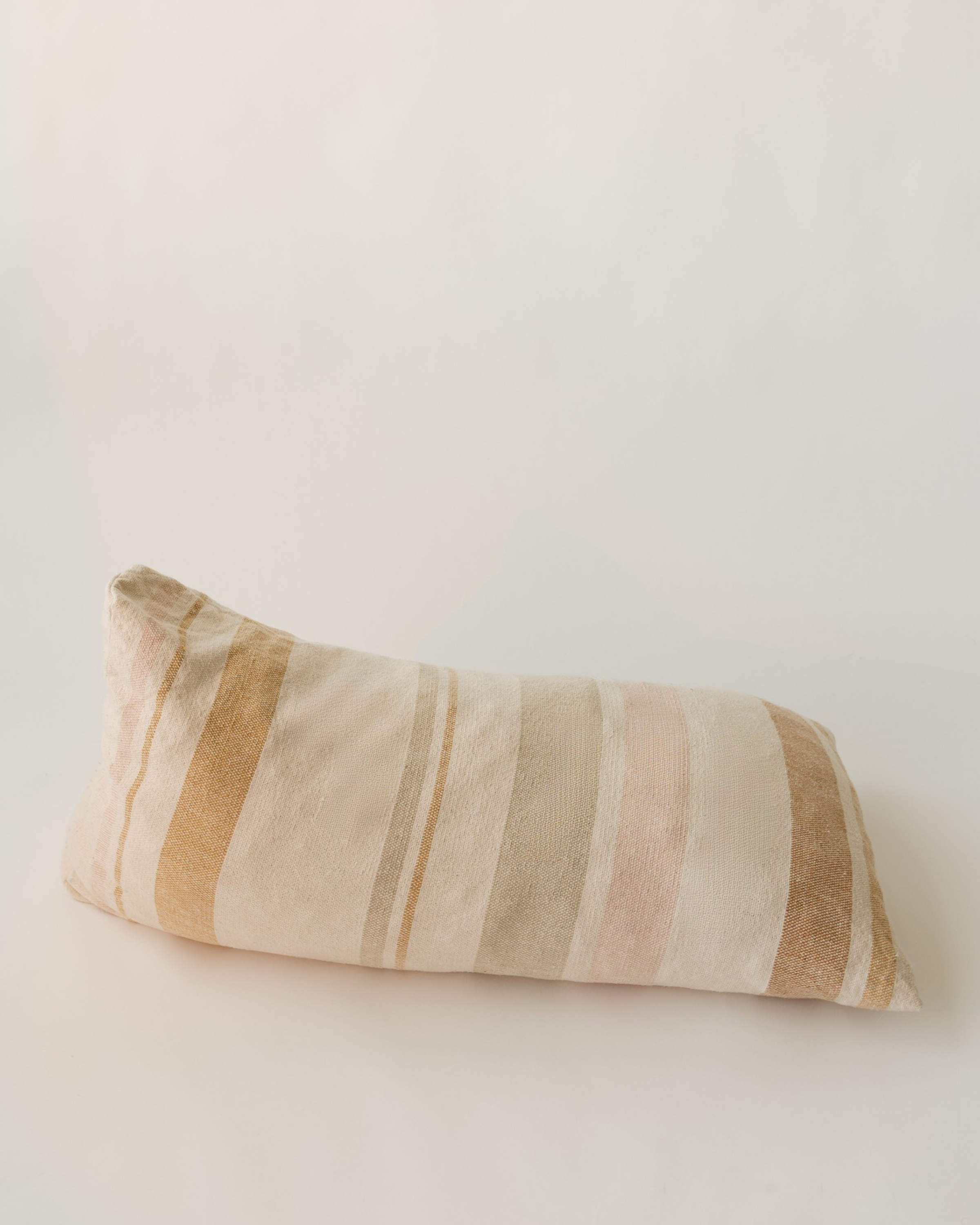 Daydream Lounger - Soft Pastels