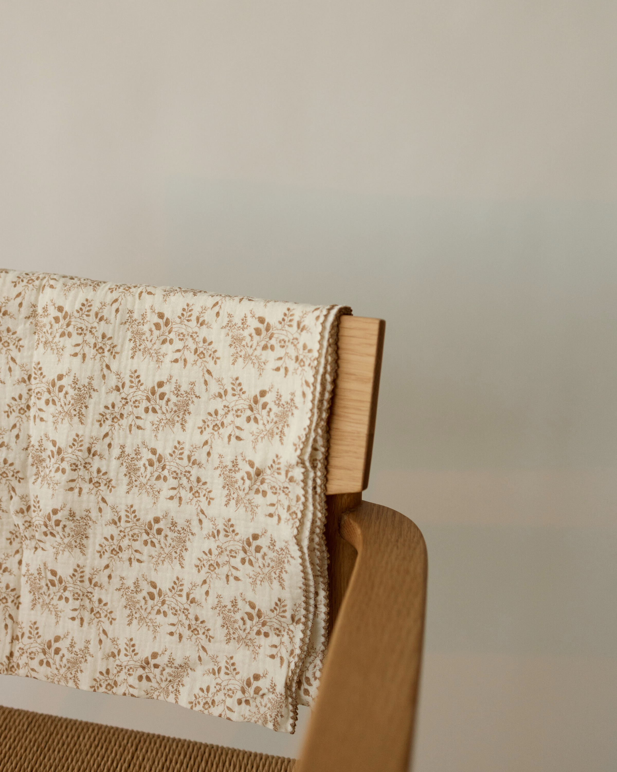 Double-Layer Cotton Muslin Swaddle Blanket – Vintage Floral
