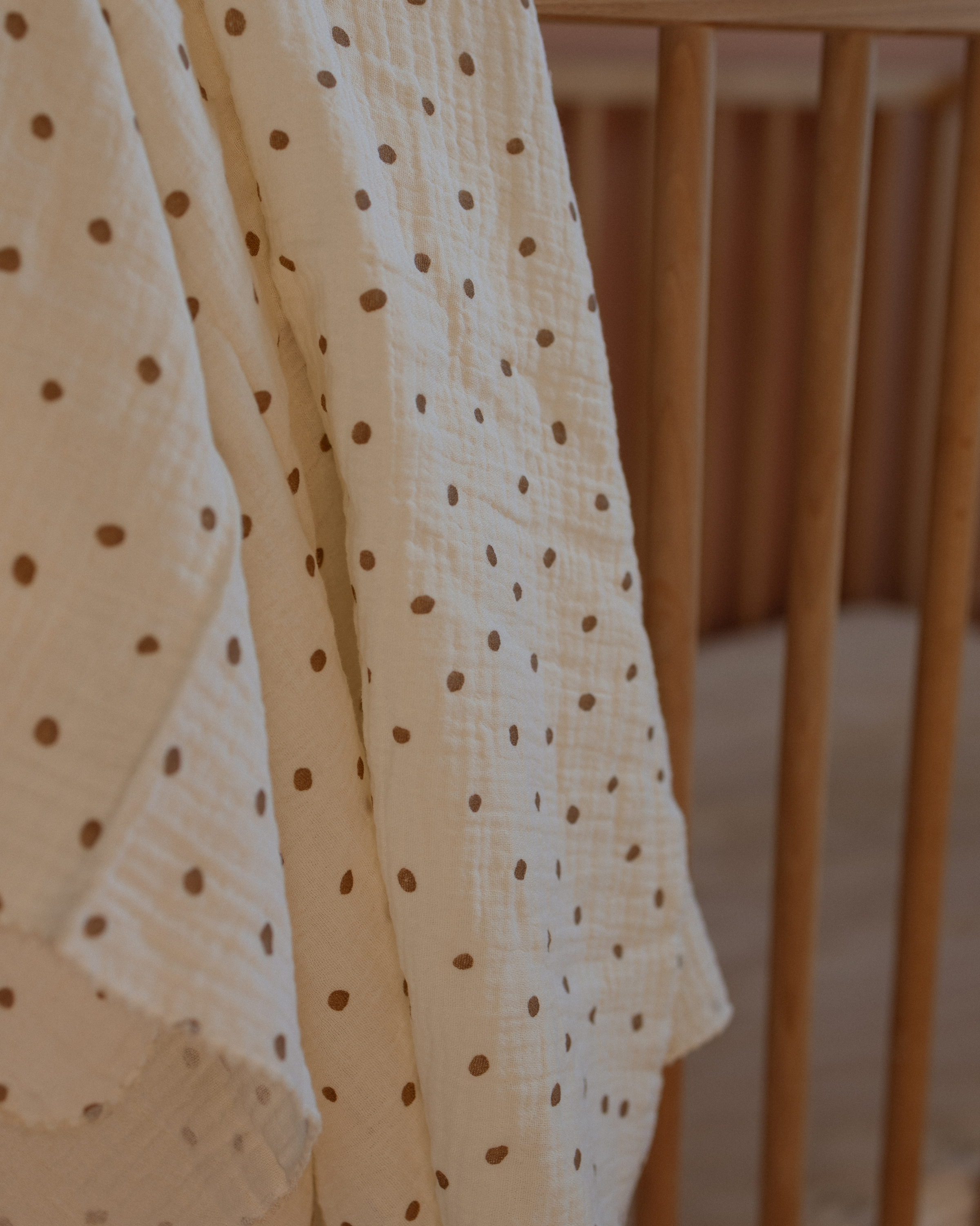 Double-Layer Cotton Muslin Swaddle Blanket – Tan Polka Dot