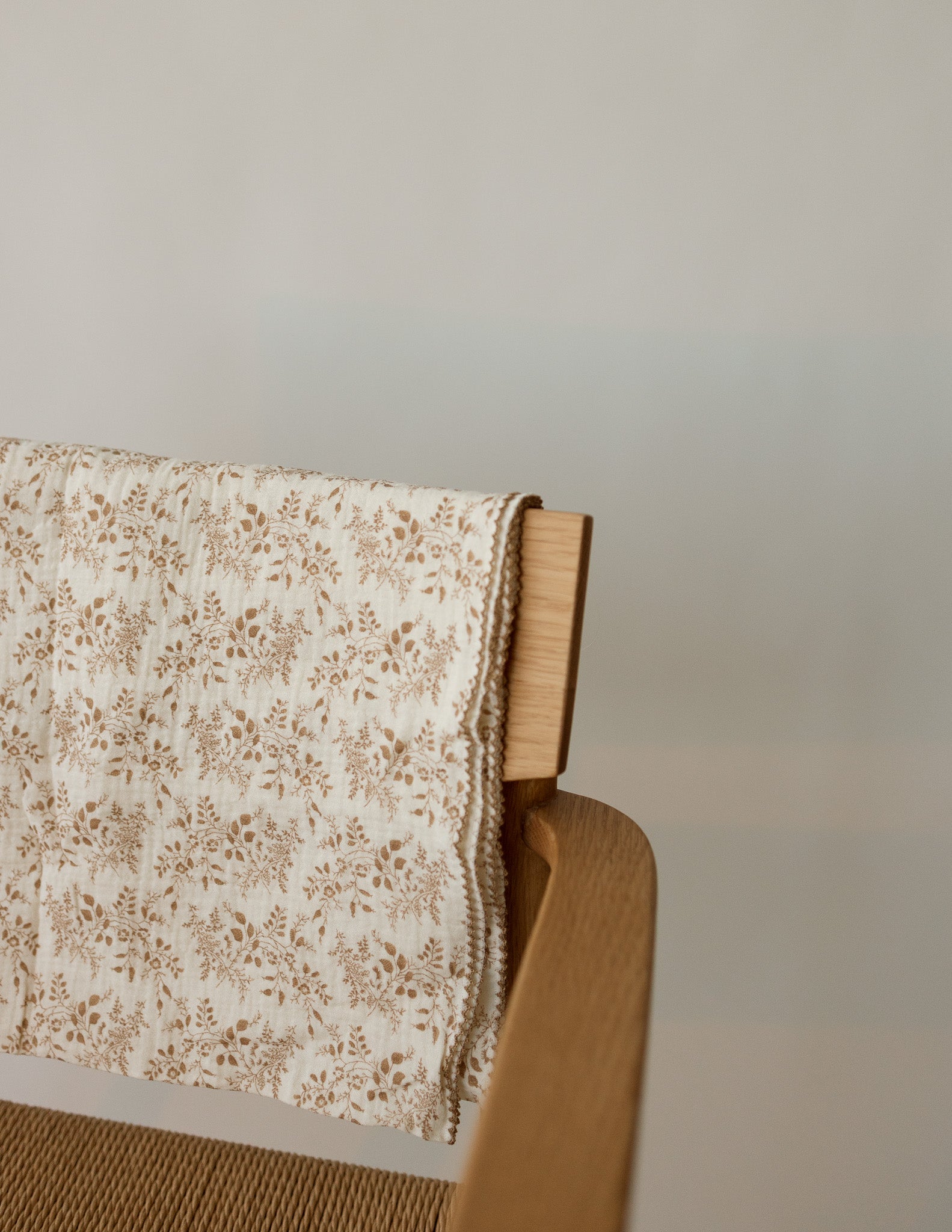 Double-Layer Cotton Muslin Swaddle Blanket – Vintage Floral