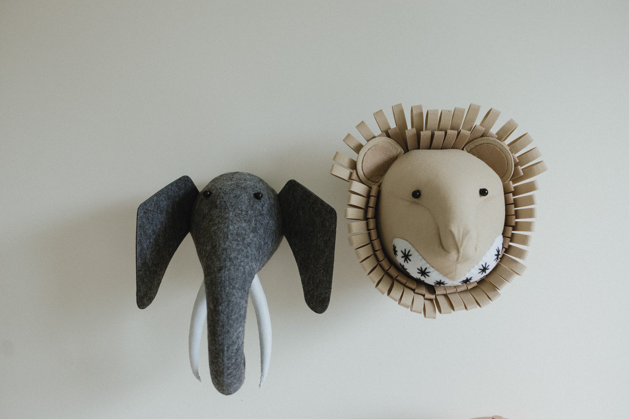 Eddie the Elephant – Felt Animal Wall Mount