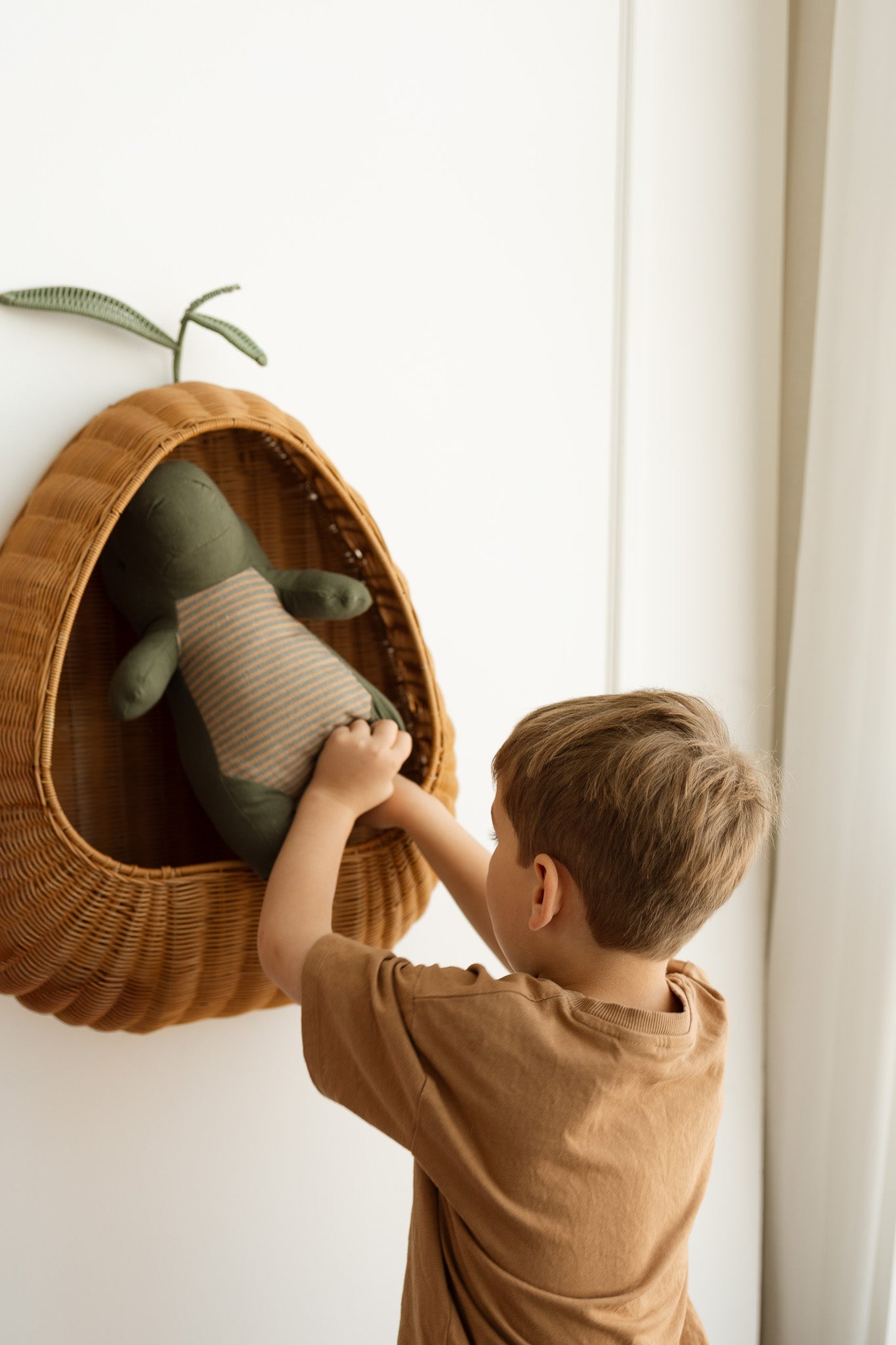 Pear Wall Basket - Handwoven Storage