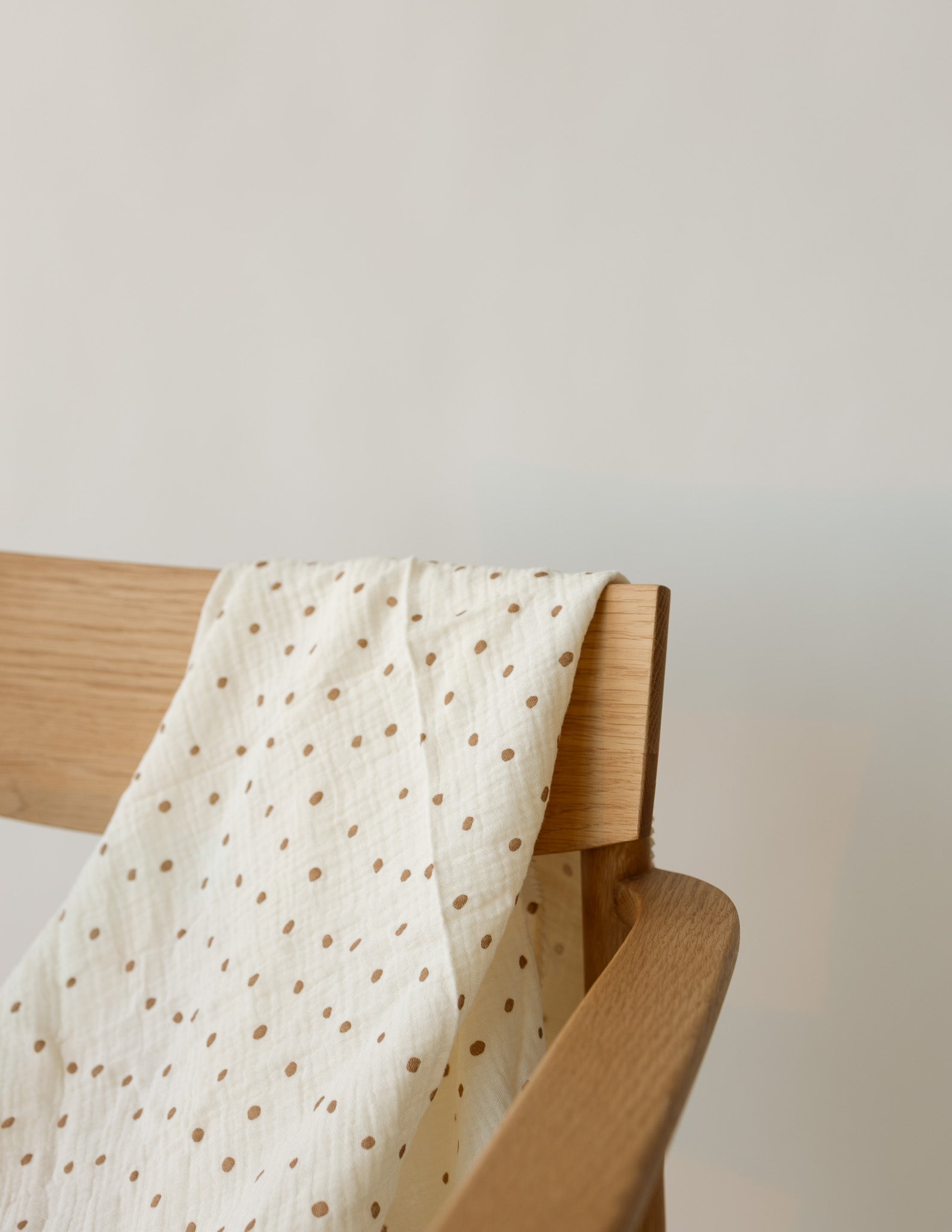 Double-Layer Cotton Muslin Swaddle Blanket – Tan Polka Dot