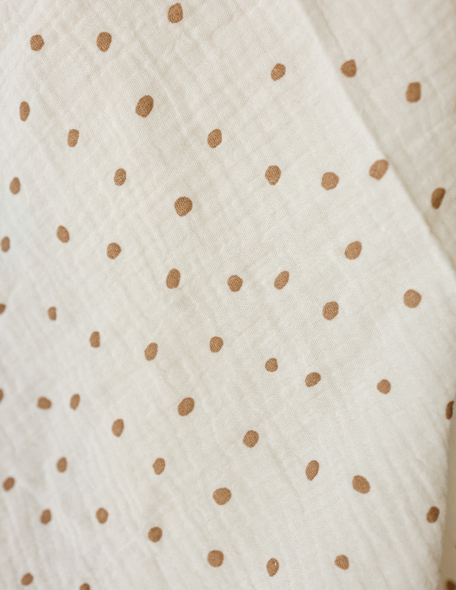 Double-Layer Cotton Muslin Swaddle Blanket – Tan Polka Dot