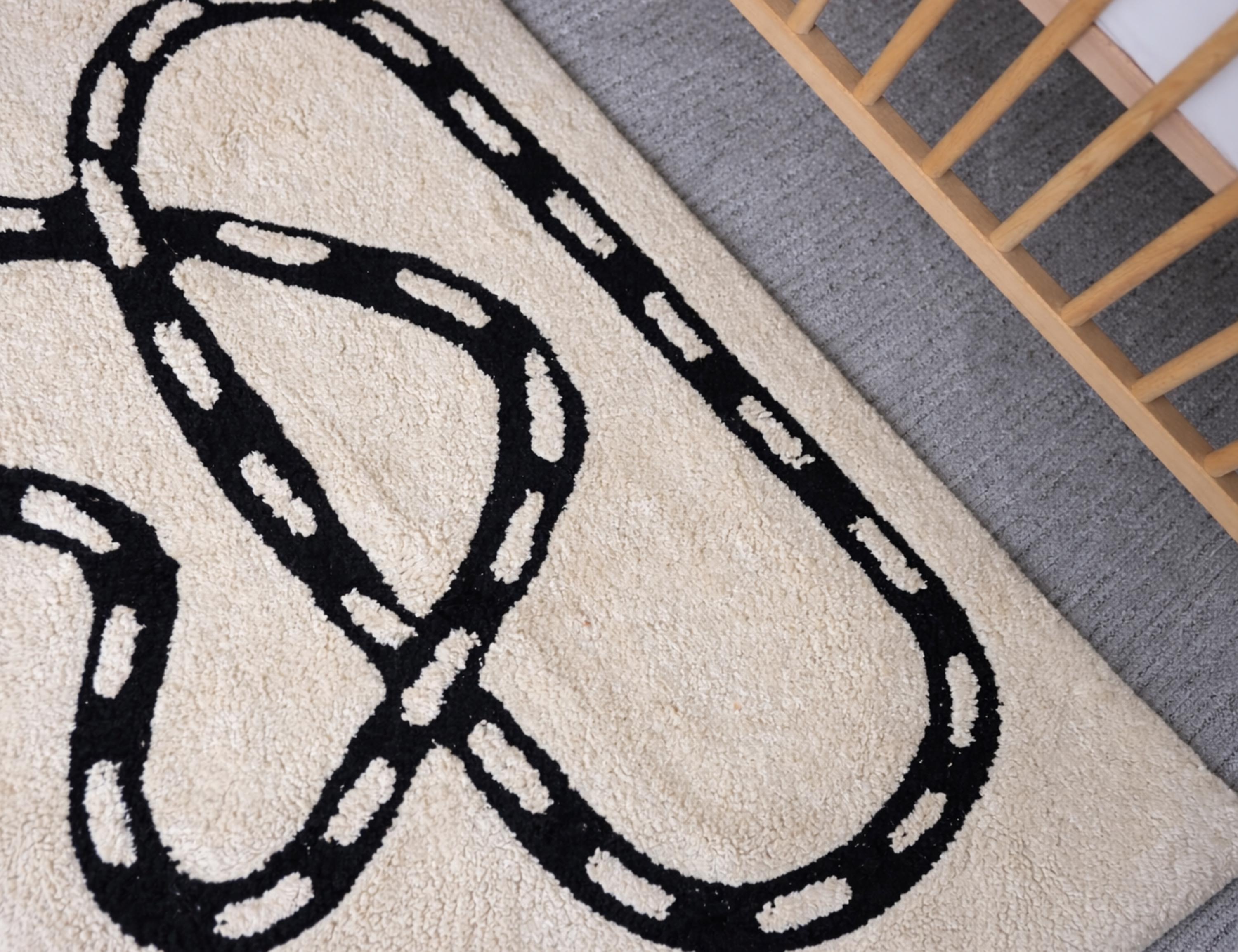 Loop & Track Rug